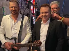 Mamy VIDEO! Grupa Classic Mariusz Winnicki i Robert Klatt zdeklasowali tym konkurencję! Zaskakujący występ na Festiwalu Weselnych Przebojów 2022
