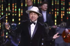 Marcin Miller Boys zaśpiewał na żywo prawdziwy biesiadny przebój disco polo „Białe łabędzie„! To genialne wykonanie!