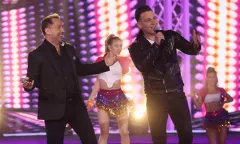 Marcin Miller i Luka Rosi - Mistrzowie Disco Polo na żywo w utworze „Winogrona„