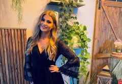 Marlena Sztando z zespołu disco polo Szpilki odważnie odsłoniła dekolt! W sieci zrobiło się gorąco!
