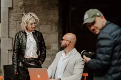 Mauri debiutuje w disco polo! ”Zachód Słońca” to romantyczna premiera, której nie możesz przegapić