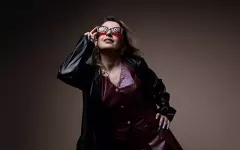Mega premiera! Asia rozpoczyna solową karierę – ”Zmrok” rozgrzeje każdą imprezę









