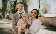 Midix pokazał rodzinne zdjęcie z żoną i synem! Fani disco polo zareagowali natychmiast

