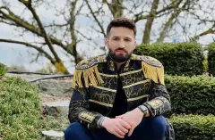 Wielka gratka dla fanów disco polo?! Capitan Folk zaskakuje nowością „Miłość wymarzona„! Posłuchaj jako pierwszy