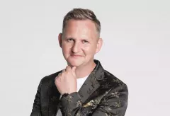 Miłosne wyznanie Marka Gwiazdowskiego z grupy Mig! Gwiazdor disco polo zakochany ”Jestem wielkim szczęściarzem”! 