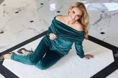 Monika Chwajoł robi furorę doskonałą figurą ”Boska jesteś”! Gwiazda disco polo odsłoniła piękne ciało! 
