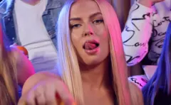 Największa „Domówka„ w disco polo?! Gorąca premiera od zespołu Menelaos! To muzyczna petarda!