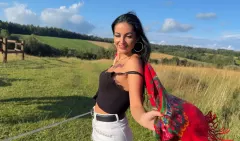 Natalia Lebda i Magik pokazali „Dziewczyna z Ciągnika". W teledysku dzieje się naprawdę sporo