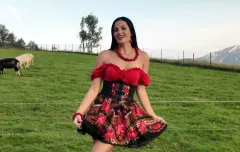 Natalia Lebda sięgnęła po hit Baciary. „Jestem Twoją Góraleczką” w zupełnie nowej odsłonie