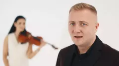 Niebywały sukces Szymona Jankowskiego! "Tylko my" zbiera setki tysięcy wyświetleń