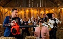 Nowa piosenka Szalonego Drużby „Doskonała” zdobywa popularność w internecie