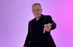 Nowa piosenka Szymona Jankowskiego "Tylko my"! Zobaczcie premierę! 