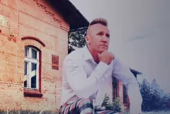 Wielka premiera disco polo na sylwestrową playlistę?!  Posłuchajcie nowej piosenki Marioo. Hit?!