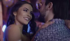 Gwiazdy disco polo rozkręciły imprezę w stodole?! Internauci żwawo komentują! To jest hit - czytamy w komentarzach! 