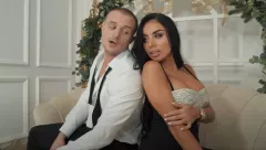 Nowy przebój „Blisko” Konstantego Drążka – magia miłości w świątecznym klimacie!
