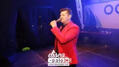 Odkryj tajemnice Zenona Martyniuka, króla disco polo! Kim jest jego żona, ile ma lat i jakie są jego największe hity?
