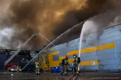 Ogromny pożar na Marywilskiej w Warszawie! Odbywały się tam koncerty disco polo!