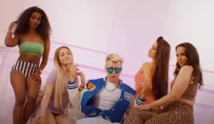 Ogromny sukces! Gwiazdor disco polo na ustach wszystkich! Jego nowość pt. „Wyglądasz idealnie„ podbija polskiego YouTube