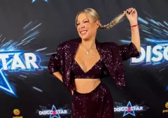 Opadną Wam szczęki! Tak dziś wygląda Magda Narożna na planie „Disco Star". Cekiny, kozaki i hollywoodzki blask