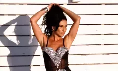 Opadną Wam szczęki! Gwiazda disco polo kusi jak nigdy dotąd! Marta Konopla w skąpej stylizacji rozpala fanów
