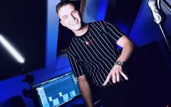 Nowa gwiazda na scenie disco polo! Oskaro - Ile ma lat, skąd pochodzi? Najważniejsze informacje!