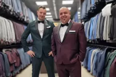 Panowie z duetu Long i Junior przyłapani w modnym sklepie! Gwiazdorzy disco polo polowali na wyprzedaże?! 