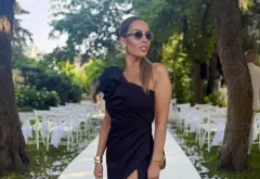 Wokalistka Topky nie do poznania. Paula Karpowicz postawiła na karmelowe fale i mocny makijaż