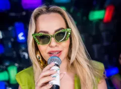 Paula Karpowicz Topky z mocno wyeksponowanym biustem! Tak gwiazda disco polo dba o swój wizerunek! Wygląda przecudownie | ZDJĘCIA