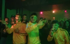 Pewniaki z teledyskiem do „Tańczysz Królewno”! Trio spod Łomży pokazało nowy singiel