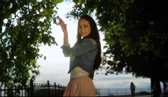 Piękna kobieta i lato w pełni! Czego chcieć więcej? Gorąca nowość popularnej grupy disco polo Quest już dostępna!