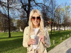 Piękna wokalistka disco polo wypoczywa nad polskim morzem! Do sieci wrzuciła zdjęcia z pobytu! Jest czego zazdrościć! 