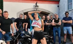 Pieniądze poróżniły znajomych? Agbe w „Oddaj mi hajs" bez litości rozlicza fałszywe relacje! Gorąca premiera
