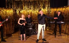 To idealna piosenka na „Pierwszy Taniec„?! Alvaro Music skrada tym utworem serca wszystkich słuchaczy!