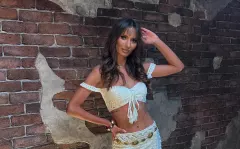 Pokazała za dużo? Klaudia Przybyszewska w białej ultrakrótkiej mini