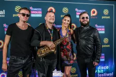 Ponadczasowy Hit Disco Polo: Daj To Głośniej i ich fenomenalna produkcja „Mama ostrzegała„ | VIDEO