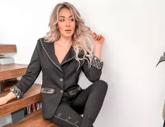 Popularna wokalistka disco polo zaskoczyła BARDZO odważną sesją! Gwiazda pokazała to, co ma najpiękniejsze! Fani w szoku! 
