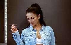 Popularna wokalistka szokuje idealnie płaskim, umięśnionym brzuchem! Marta Konopla z formacji Mirage wygląda jak nastolatka! 
