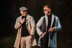 Popularne gwiazdy disco polo w brytyjskim serialu PEAKY BLINDERS?! Zaskakujące zdjęcia z planu Marka Lemieszka i Marcina Millera!