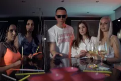 Taneczna premiera disco polo podbije listy przebojów?! Fani zachwyceni nowością twórcy hitu ”Lody”!