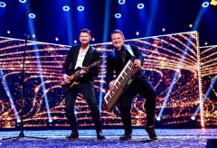 Poznajcie Mariusza Winnickiego z zespołu Classic! To najbardziej tajemniczy wokalista disco polo