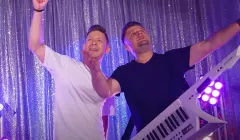 Premiera „A my jeszcze mamy czas” skradła serca fanów! Masters i Skalar US przywołali wspomnienia lat ”90! 