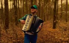 Premiera: Kacper Pluta - Nadeszła ta noc