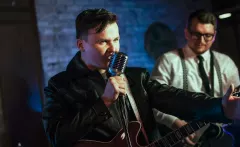 Rewelacyjna premiera „Mam czas„ od zespołu Kiler w nowej wersji