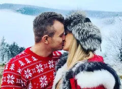 Dawid Narożny w zmysłowym pocałunku! Uwagę zwraca jednak intrygujący wpis!