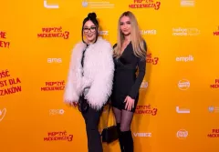 Roxaok błyszczy na premierze filmu Pieprzyć Mickiewicza 3