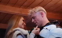 Skolim i Jego Nowy Przebój: „Co w Tobie jest„ na żywo!