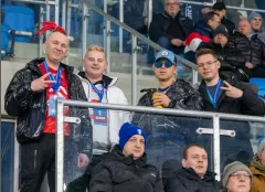 Skolim na stadionie Wisły Płock! Muzyk kibicował podczas meczu z Odrą Opole

