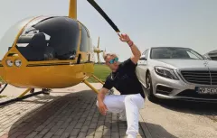 Skolim z helikopterem i mercedesem wspiera maturzystów! Tak artysta motywuje przed egzaminem


