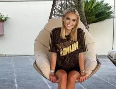 Śliczna gwiazda disco polo nie do poznania! Popularna artystka zaskoczyła nową fryzurą! Wygląda obłędnie!