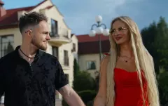 Słyszałeś już „Nie Daj Się Zaskoczyć"? Cash z nową piosenką disco polo i teledyskiem w sieci